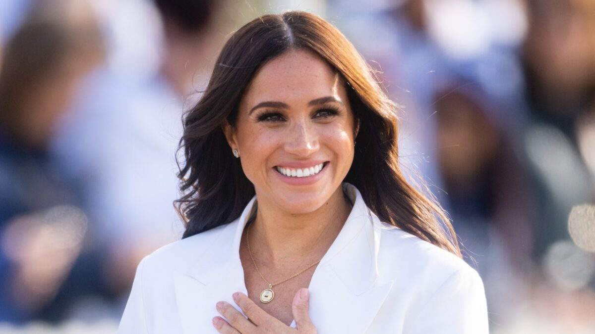 Meghan Markle Soft-Launches Influencer Era With a Signature Cake Recipe
