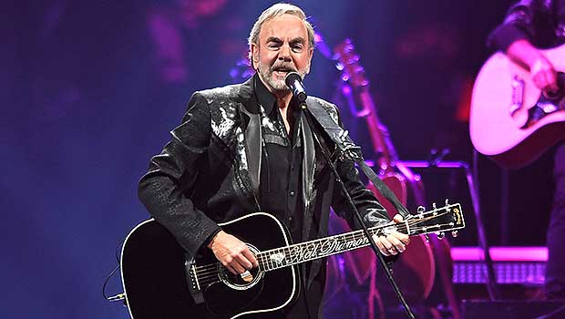 Neil Diamond Reacts To Parkinson’s Diagnosis In New Interview – Hollywood Life