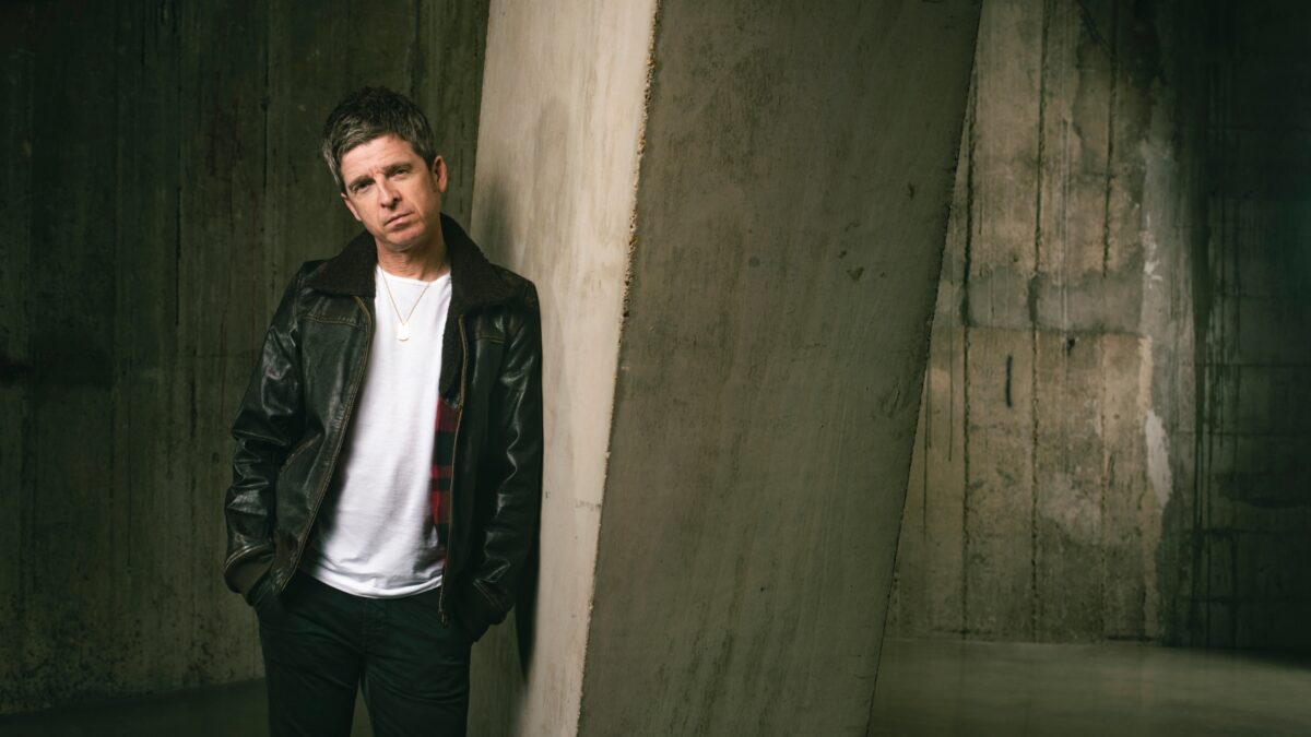 Noel Gallagher’s High Flying Birds Release New Single ‘Dead to the World’ – Rolling Stone