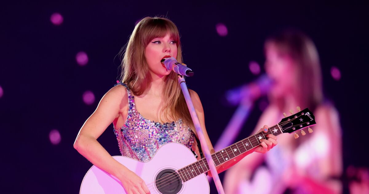 Review: Taylor Swift delivers master class in pop ambition