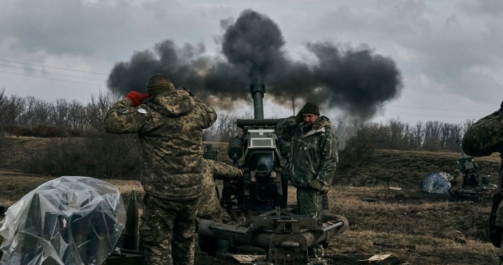 Ukraine continues Bakhmut fight amid Russian territorially claims – National