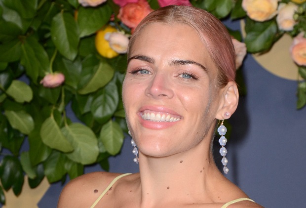 ‘Mean Girls’ Movie Musical Cast: Busy Philipps as Regina’s Mom