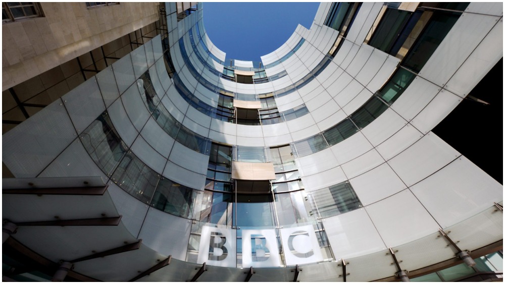 BBC Must Develop Plan for a Digital Future, Government Report Says