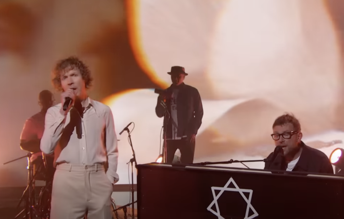 Beck Joins Gorillaz for ‘Possession Island’ Performance on ‘Kimmel’ – Rolling Stone
