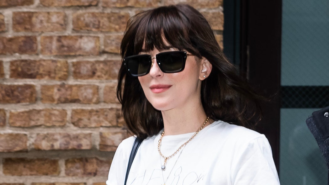 Dakota Johnson’s Latest Gucci Look Says ‘F*ck Stealth Wealth’