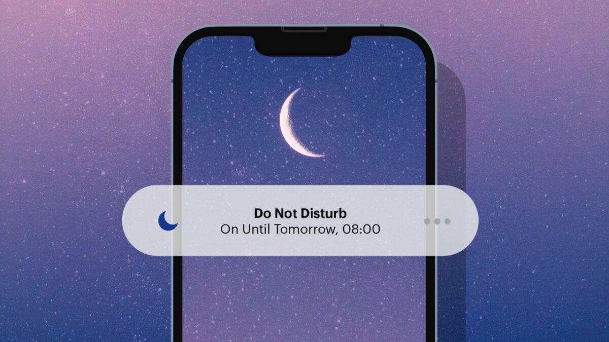 Do This With Your Phone and It’ll Be Easier to Get 8 Hours of Sleep Every Night