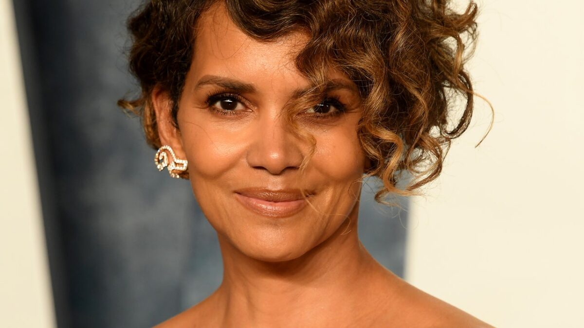 Halle Berry Had the Perfect Response to an Ageist Tweet About Her Latest Nude Photo