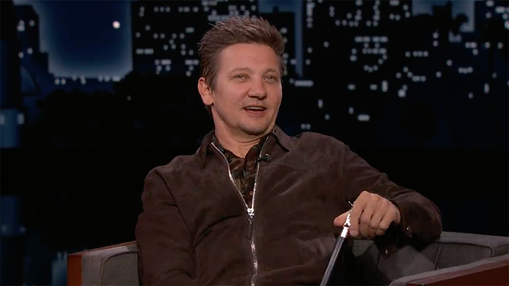 Jeremy Renner Uses Cane While Guesting on ‘Jimmy Kimmel’