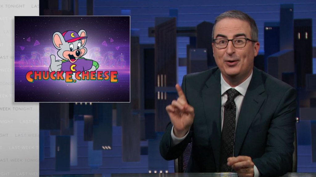 John Oliver Trolls Viewers Under 35, Sends To Watch “Last Squeak Tonight” Online With Story About Chuck E. Cheese; Takes Jab At ‘The Voice’