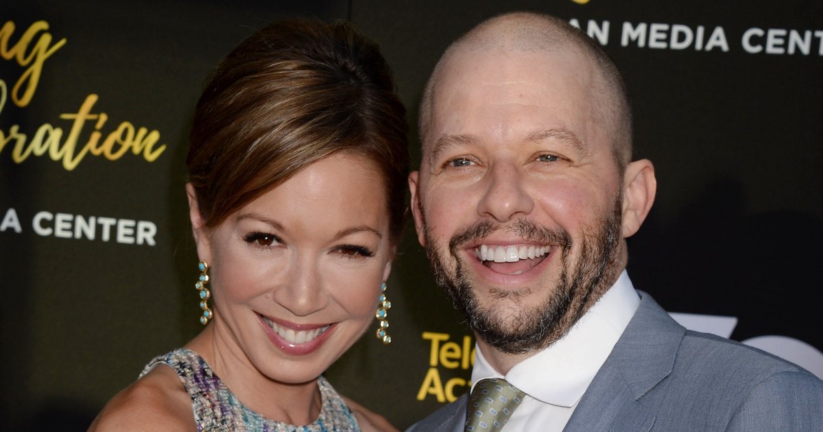 Jon Cryer Jokes About Farmers Market Date With Wife