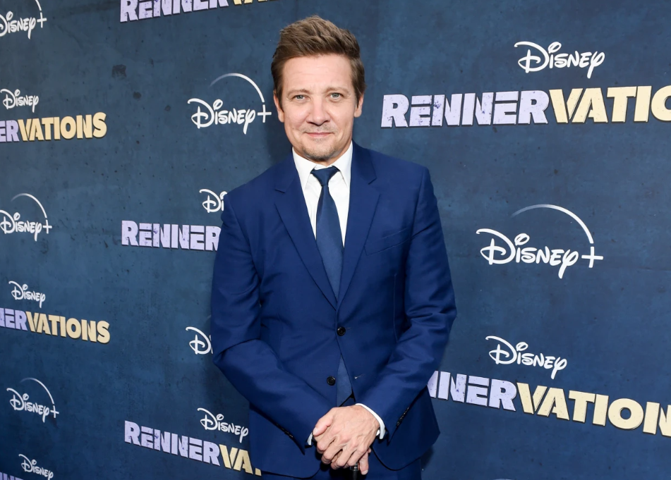 Marvel Star Jeremy Renner Makes First Red Carpet Appearance Since Snow Plow Accident