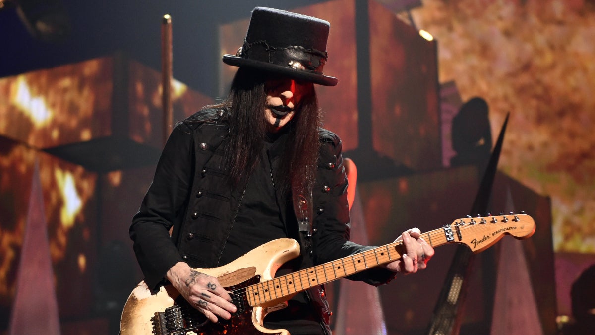 Motley Crue Guitarist Files Suit Against Band, Claims He Was Kicked Out