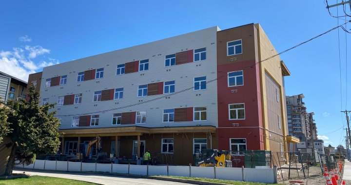 New ‘innovative’ supportive housing building set to open in Penticton, B.C. – Okanagan