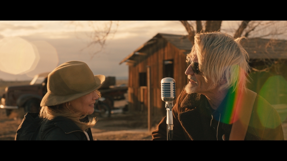 Renée Zellweger Makes Music Video Debut Singing With CM Talkington