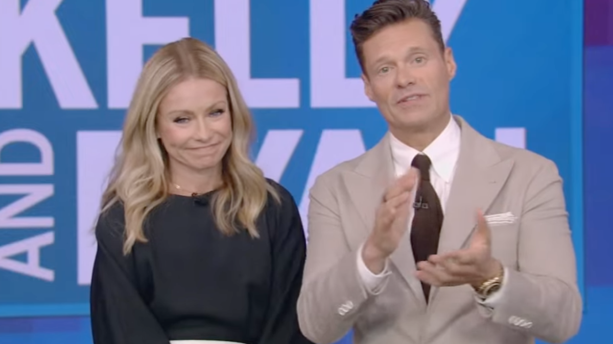 Ryan Seacrest and Kelly Ripa Got Misty-Eyed During Their Final Show as Live Cohosts