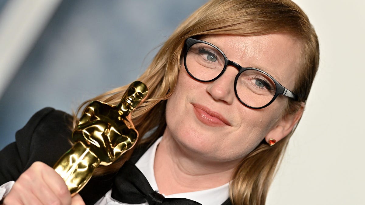 Sarah Polley’s kid wins April Fools 2023 with fake Oscar return demand