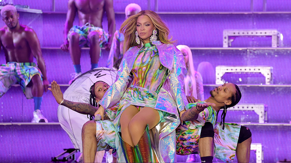 Beyoncé Drops 'America Has a Problem' Remix With Kendrick Lamar