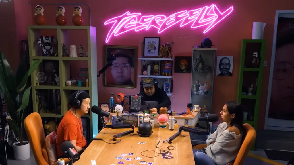 Bobby Lee Sues Wondery Over Canceled ‘TigerBelly’ Podcast Contract – The Hollywood Reporter