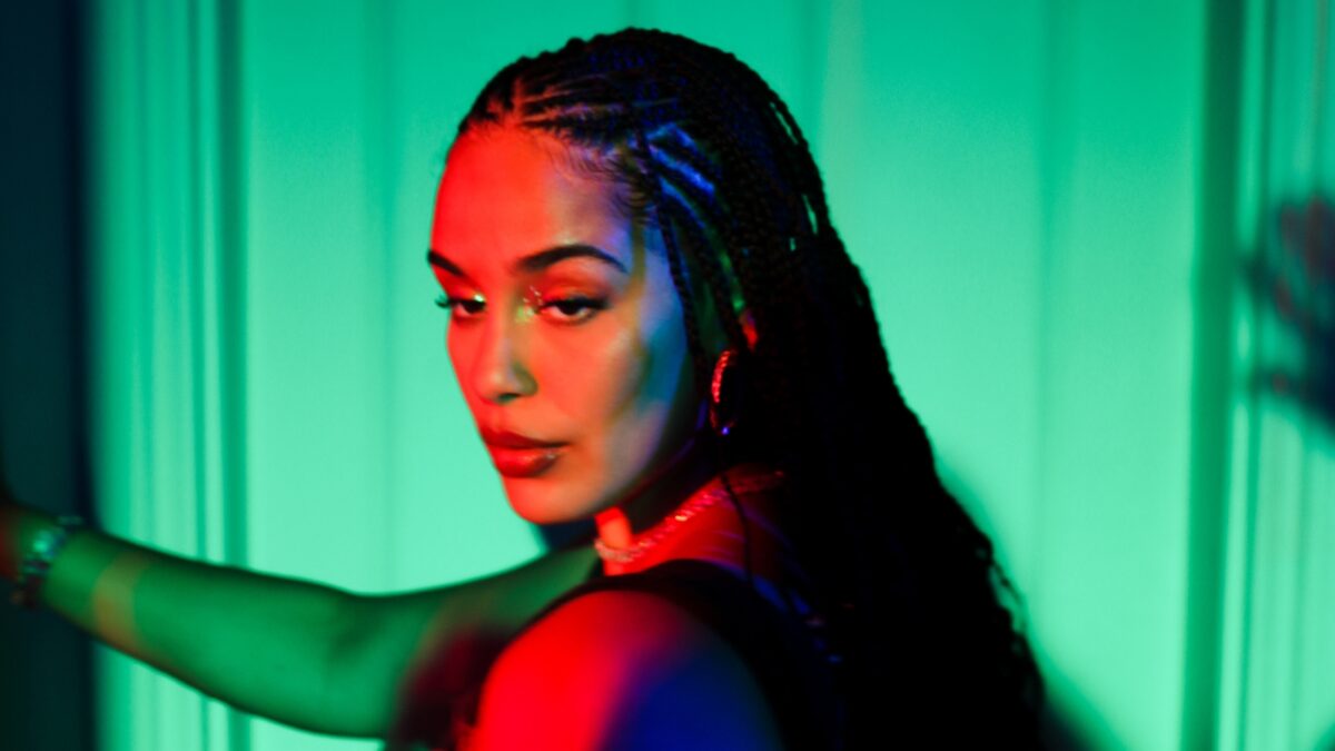 Hear Jorja Smith’s New Song ‘Little Things’ – Rolling Stone