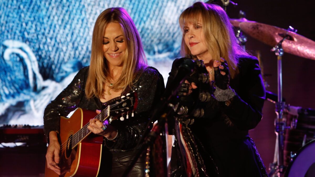 Read Stevie Nicks’ Note to Sheryl Crow on Rock & Roll Hall of Fame – Rolling Stone