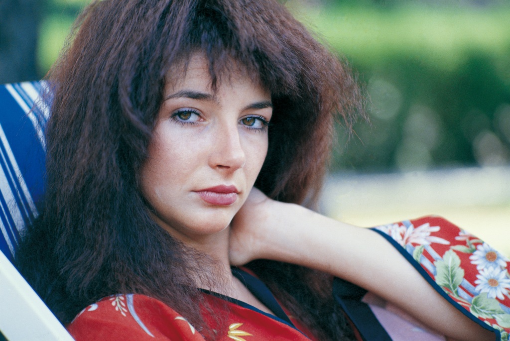Rock & Roll Hall Of Fame To Induct Kate Bush, Willie Nelson & More – Deadline