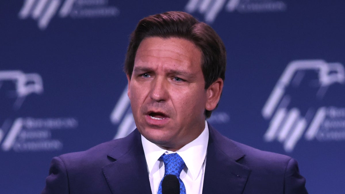 Ron DeSantis Presidential Launch Stutters With Twitter Crash