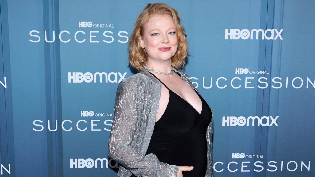 ‘Succession’ Star Sarah Snook Gives Birth to Her First Child