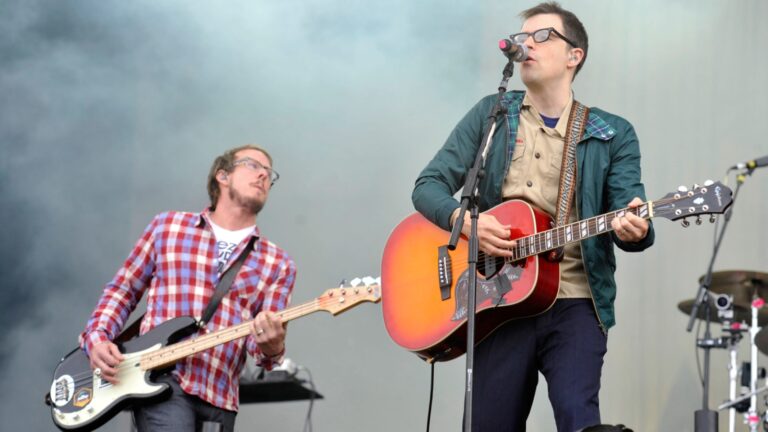 Weezer Perform for Striking Writers Outside Paramount – Rolling Stone