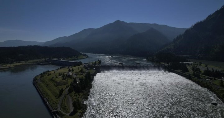 B.C. First Nations sign Columbia River Treaty revenue-sharing agreements with province