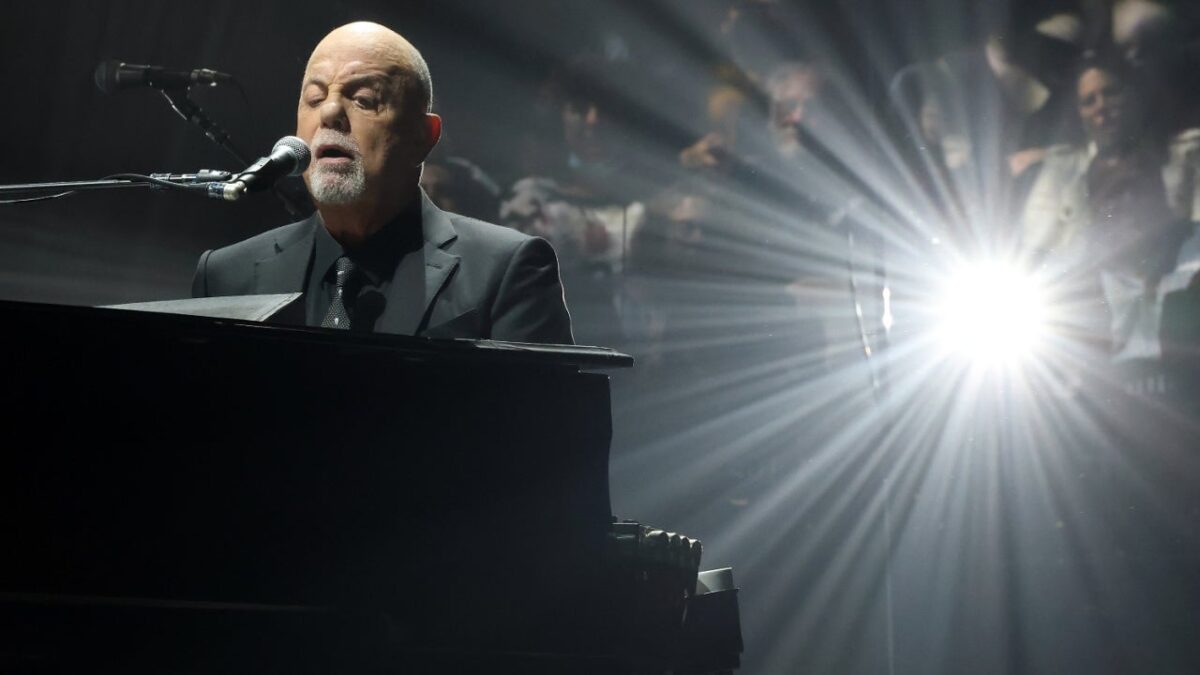 Billy Joel to End Madison Square Garden Residency in 2024 After 150 Concerts