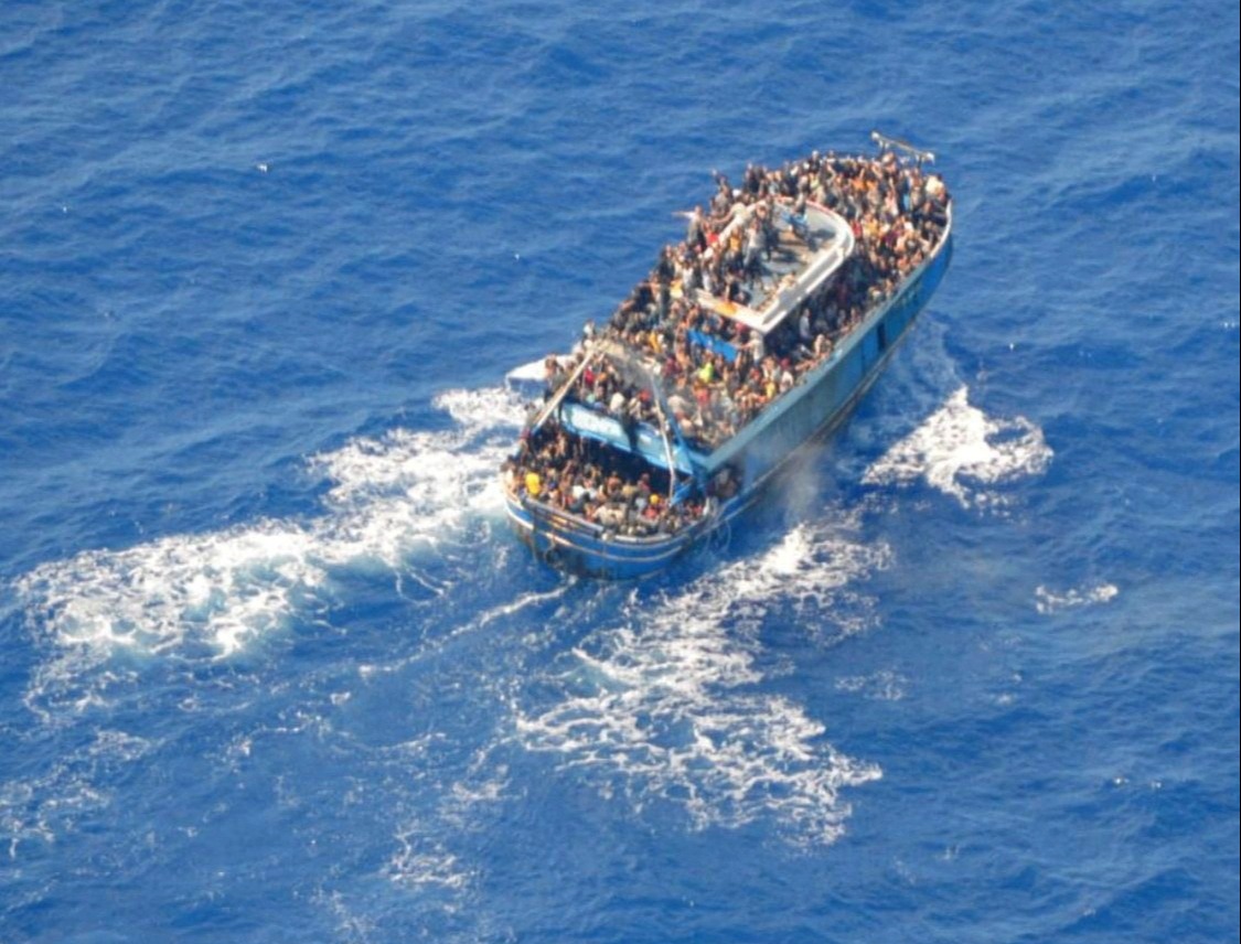 Fears 100 kids drowned in Greek ship tragedy as Brit worries family among dead