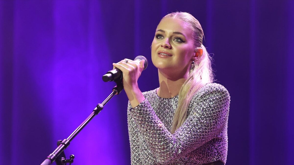 Kelsea Ballerini Has a Message for Fans After Being Pelted With an Object During Performance