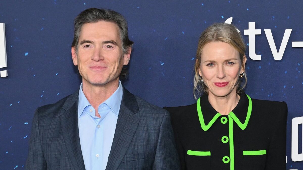 Naomi Watts Confirms Marriage to Billy Crudup: ‘Hitched!’