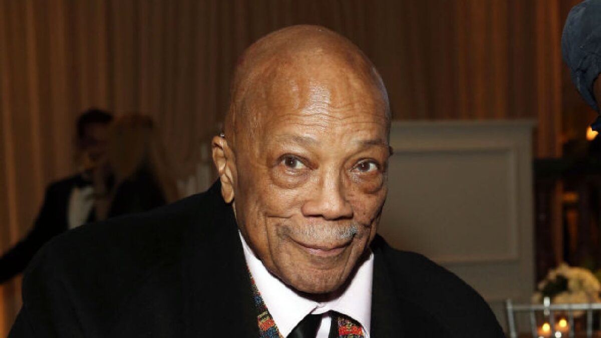 Quincy Jones Rushed to Hospital Following Food Reaction