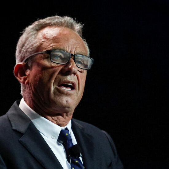 Robert Kennedy Jr., With Musk, Pushes Right-Wing Ideas and Misinformation