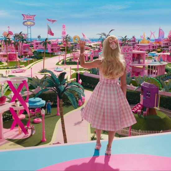 ‘Barbie’ Production Caused International Shortage of Pink Paint – The Hollywood Reporter