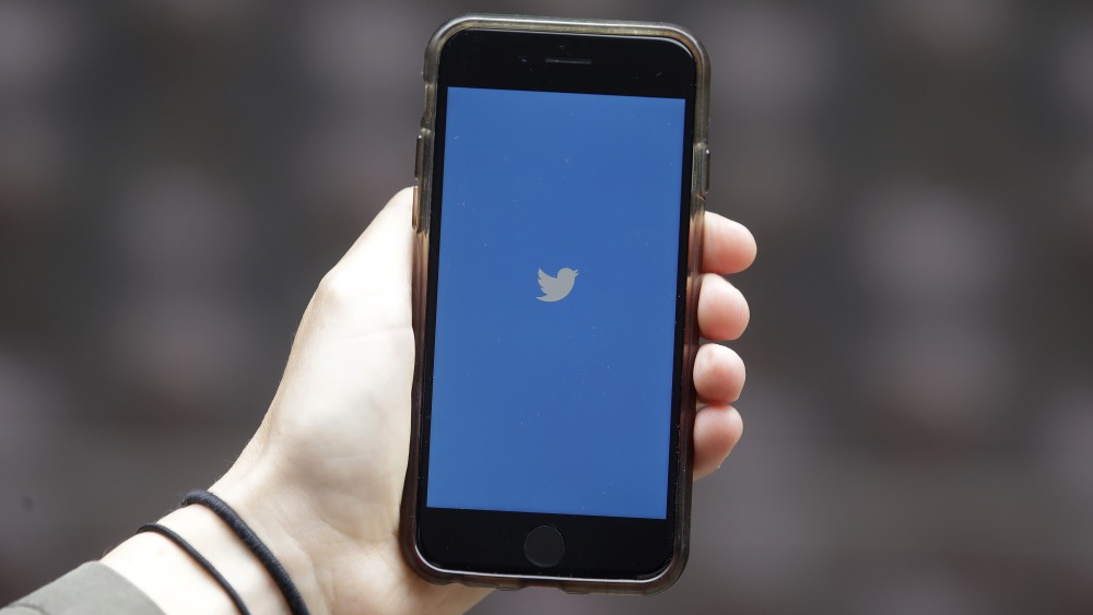 Best Twitter Alternatives, From Bluesky to Spill