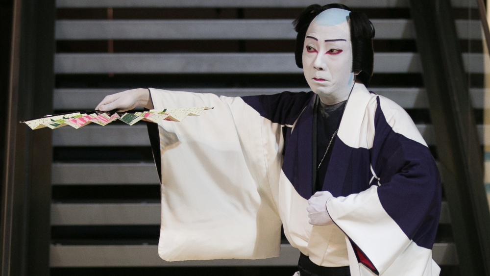 Ichikawa Ennosuke, Kabuki Star, Indicted for Assisting Parents Suicide