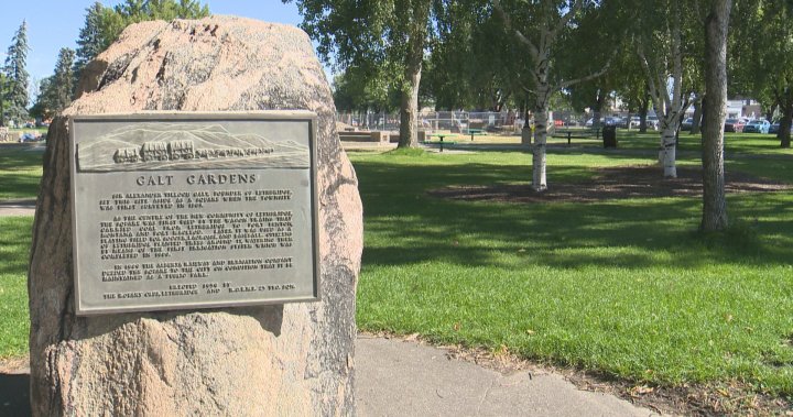 Motion to explore fence around Galt Gardens defeated by Lethbridge city council – Lethbridge