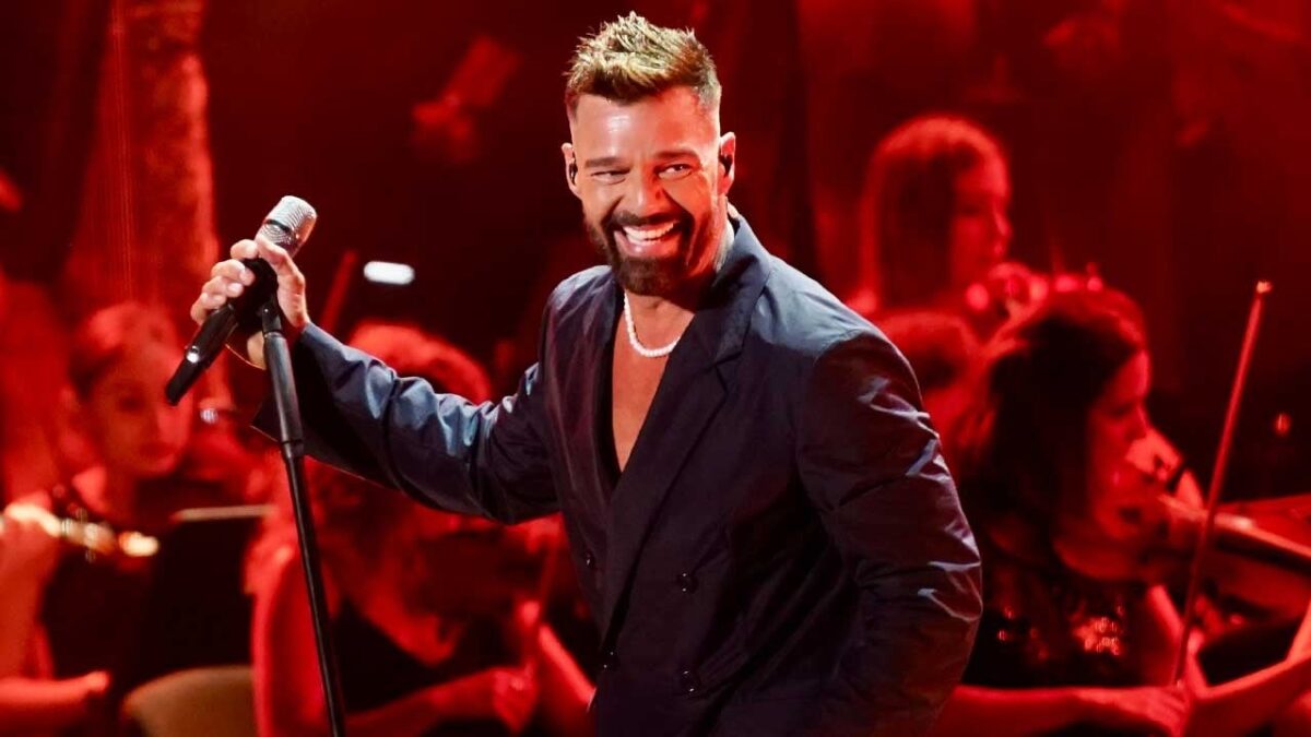 Ricky Martin’s Twins Surprise Him Onstage at Concert Amid Jwan Yosef Divorce