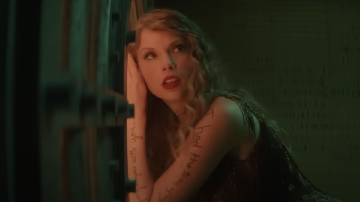Taylor Swift Shares New Video for “I Can See You (Taylor’s Version)”: Watch