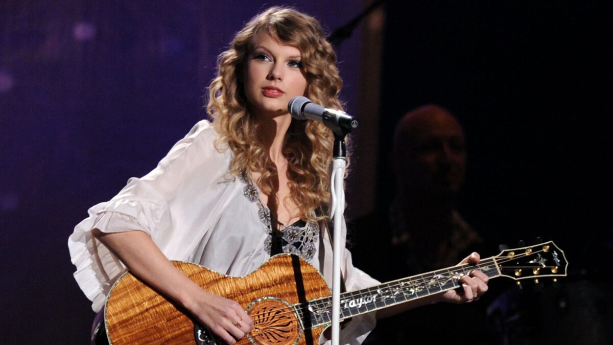 Taylor Swift’s ‘Speak Now’ Vault Tracks Set Tone for Her Career: Essay – Rolling Stone