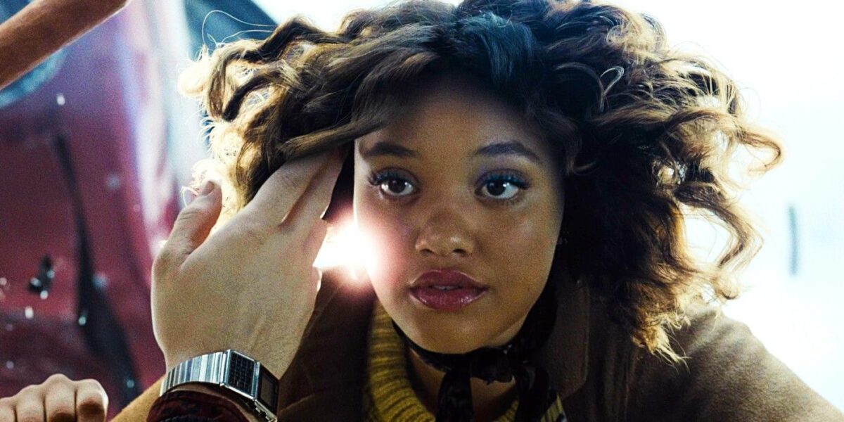The Flash’s Iris West Actress Gets Brutally Honest About 10-Year DCEU Experience