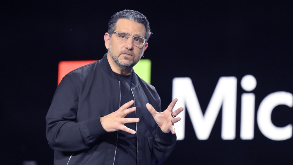 Amazon Hires Microsoft’s Panos Panay to Head Devices Division