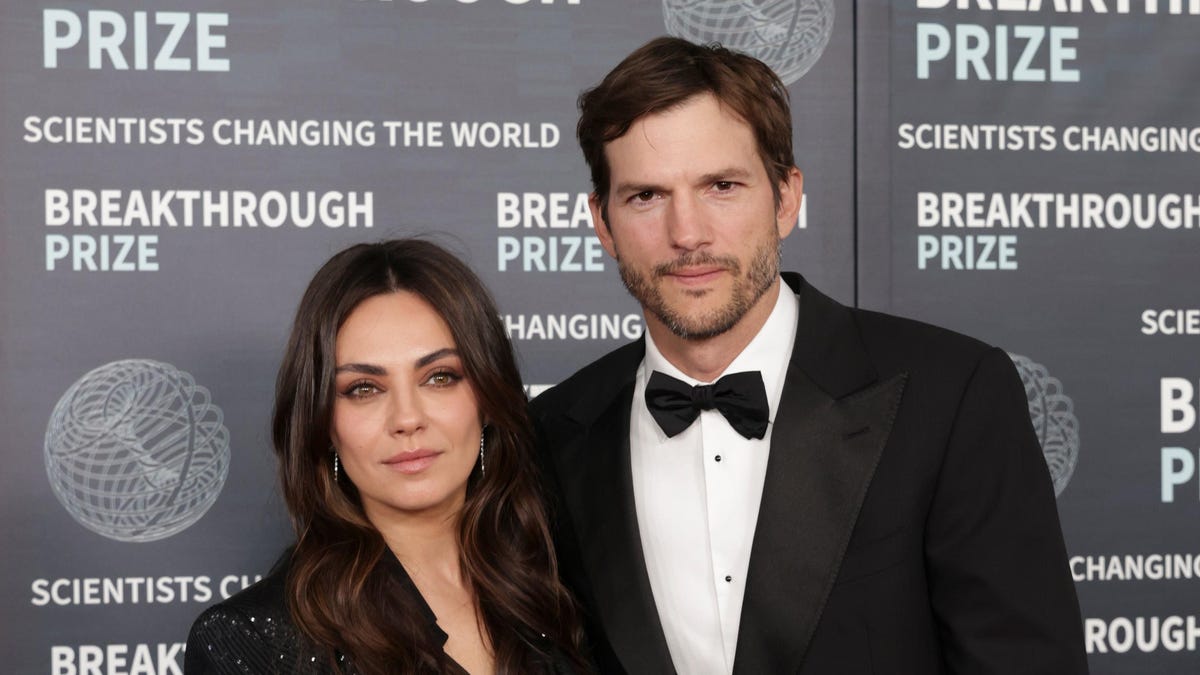 Ashton Kutcher, Mila Kunis issue apology for Danny Masterson support letters