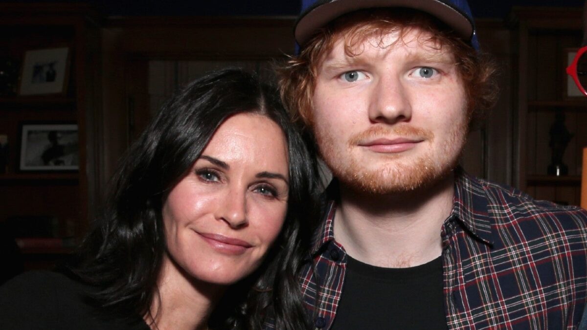 Ed Sheeran Sings ‘Friends’-Inspired ‘Autumn Variations’ Song for Courteney Cox