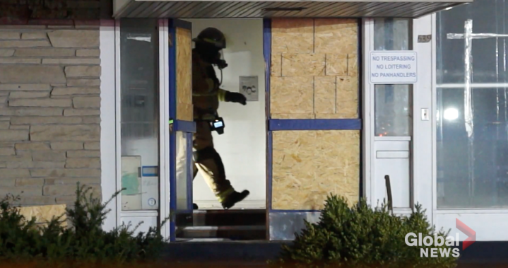 Fire breaks out at former Vinnies thrift store on George Street in Peterborough – Peterborough