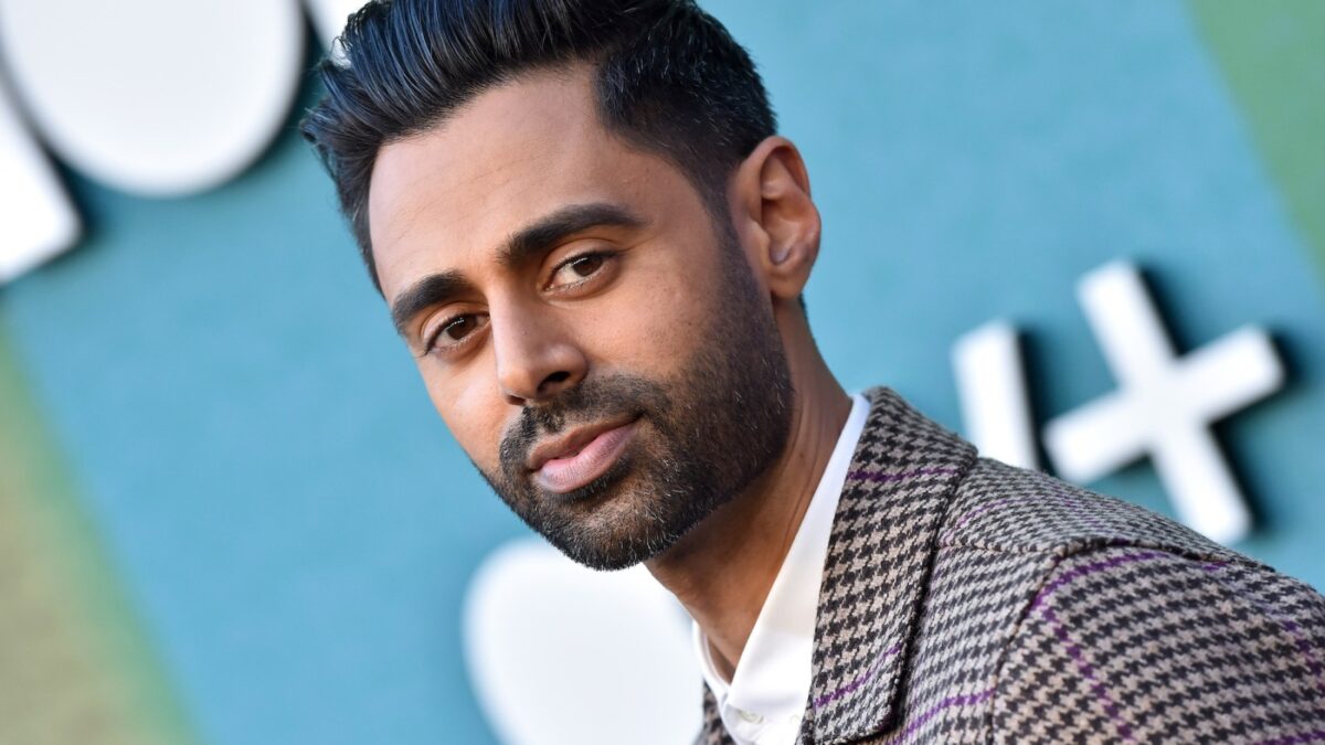 Hasan Minhaj ‘One of Three’ ‘Daily Show’ Host Finalists After Story – Rolling Stone