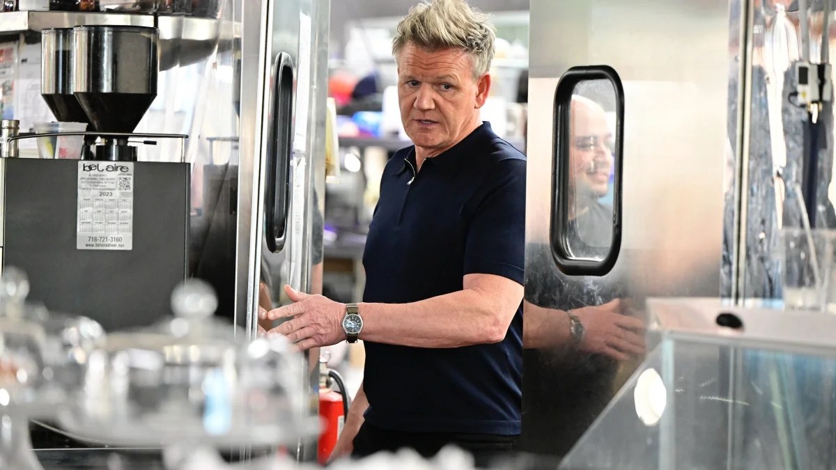 'Kitchen Nightmares' Host Gordon Ramsay Roasts Diner with Fine-Dining Dreams (Exclusive)
