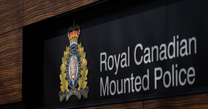 Man dies in single-vehicle rollover near Smoky Lake, Alta. – Edmonton